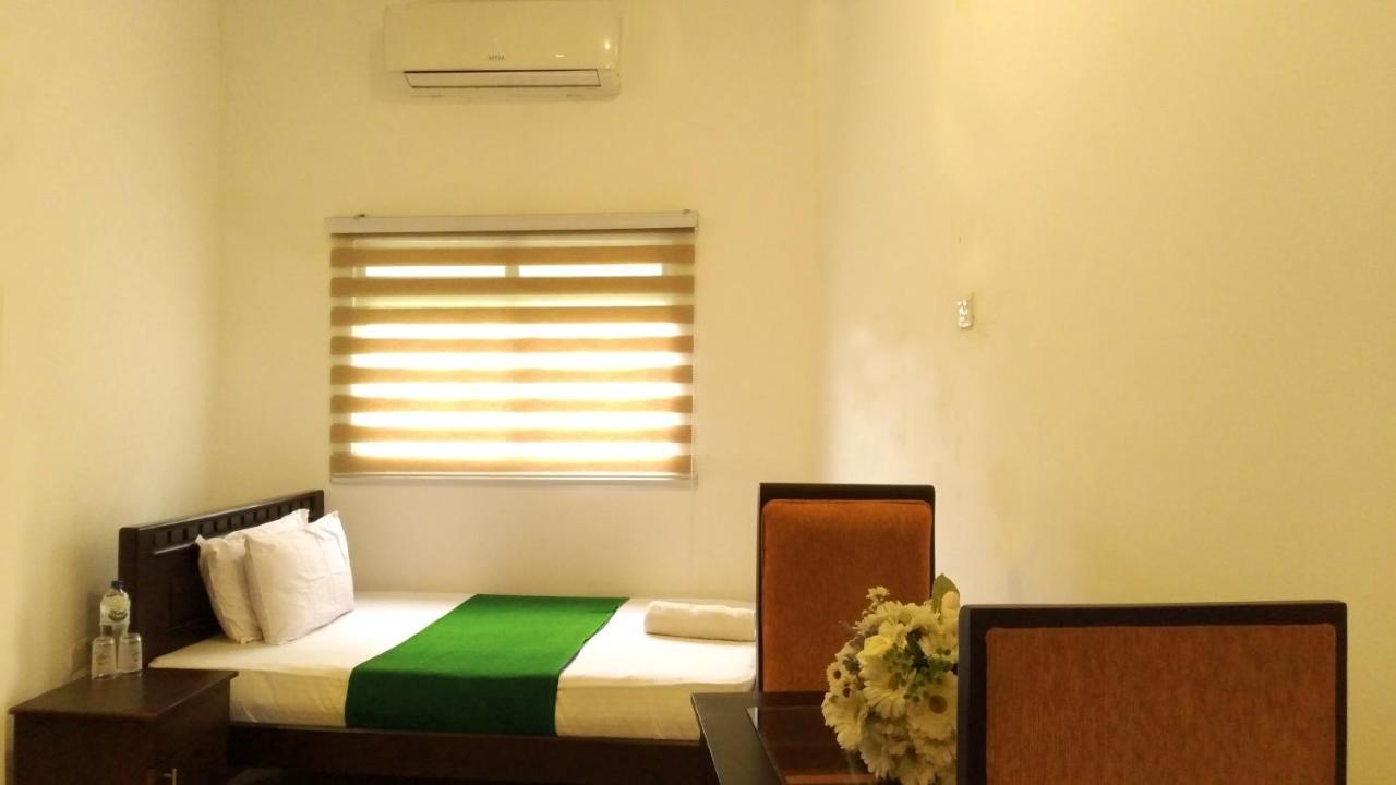 Akoya Pearl Hotel Ratnapura Esterno foto